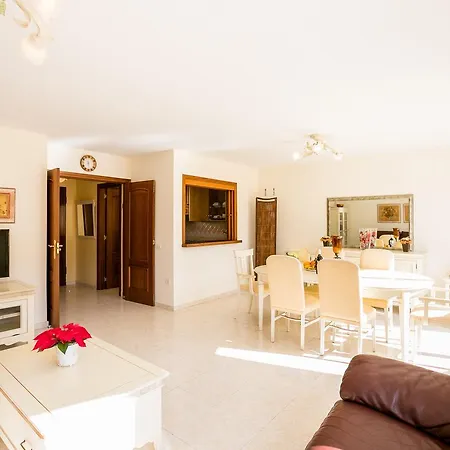 Penthouse Tropical Sunrises * لوس كريستيانوس