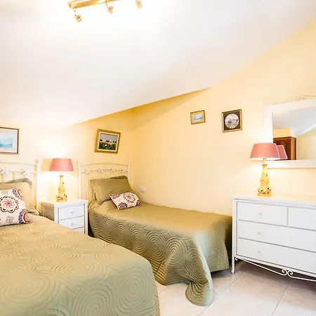 Penthouse Tropical Sunrises لوس كريستيانوس
